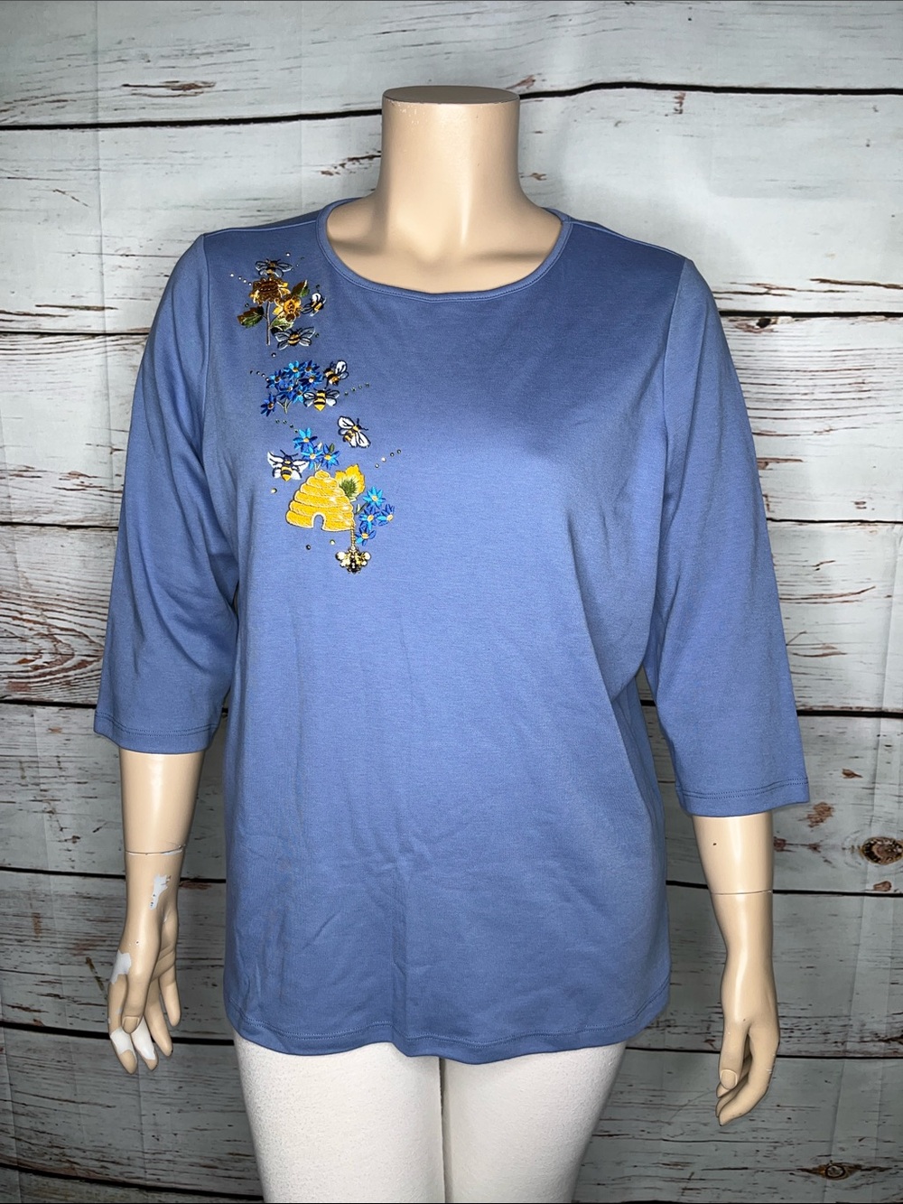 Quacker Factory NWOT Size XL Blue - Bee Sunflower Embroidered Knit Top Shirt